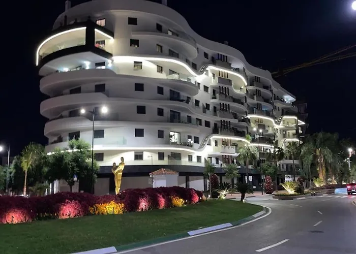 דירה Keywise Family Luxury Infinity & Golf *