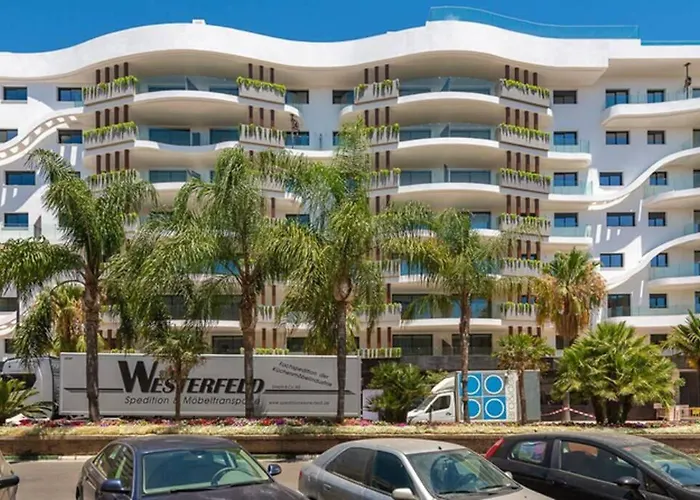 Apartment Keywise Family Luxury Infinity & Golf