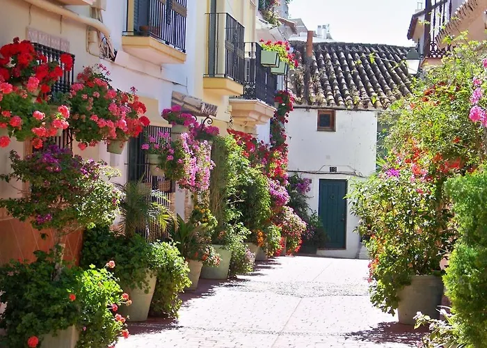 Keywise Family Luxury Infinity & Golf Apartment *