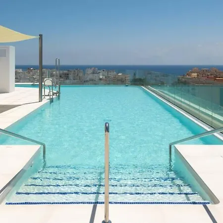 Keywise Family Luxury Infinity & Golf Estepona