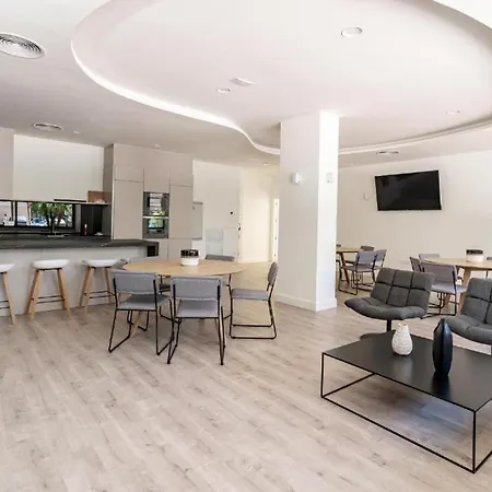 Lägenhet Keywise Family Luxury Infinity & Golf